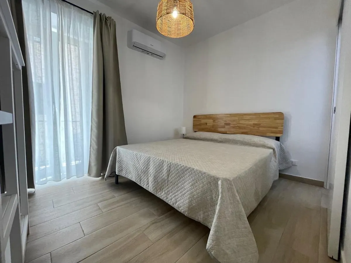 Arbaria Hotel Cefalu 0*,